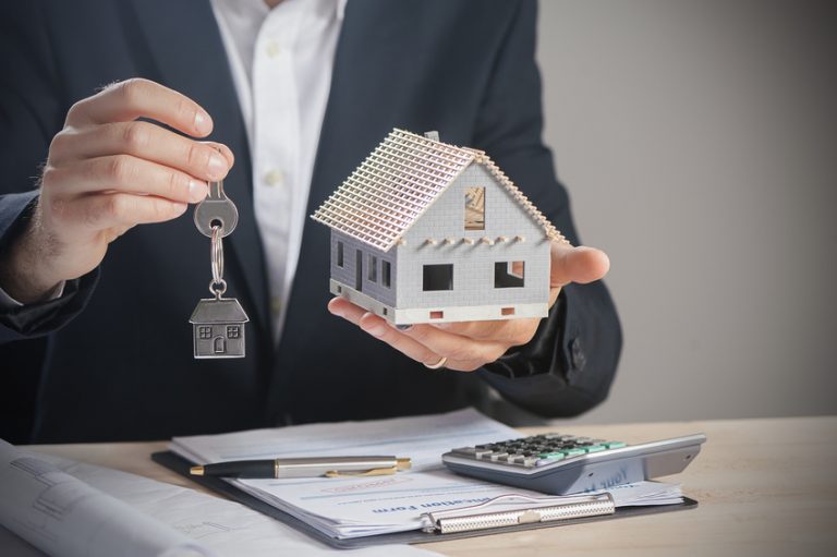 4 Things You Can Do to Lower Your Homeowner’s Insurance