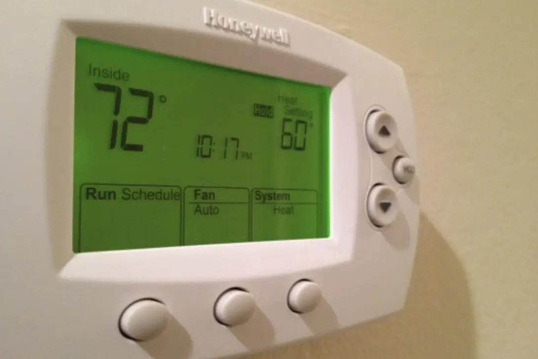 Why Programmable Thermostats Rarely Save People Money